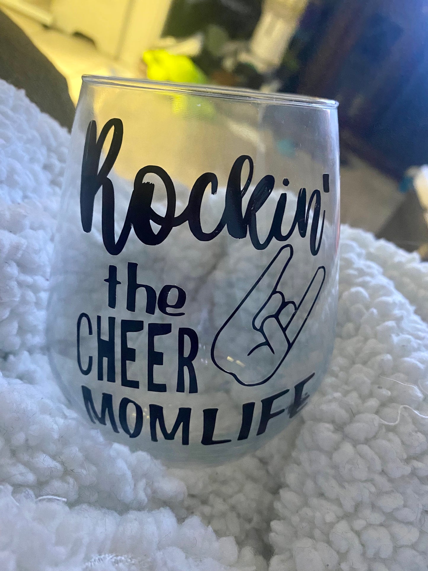 Rockin the cheer mom life wine glass, cheer mom , wine glass