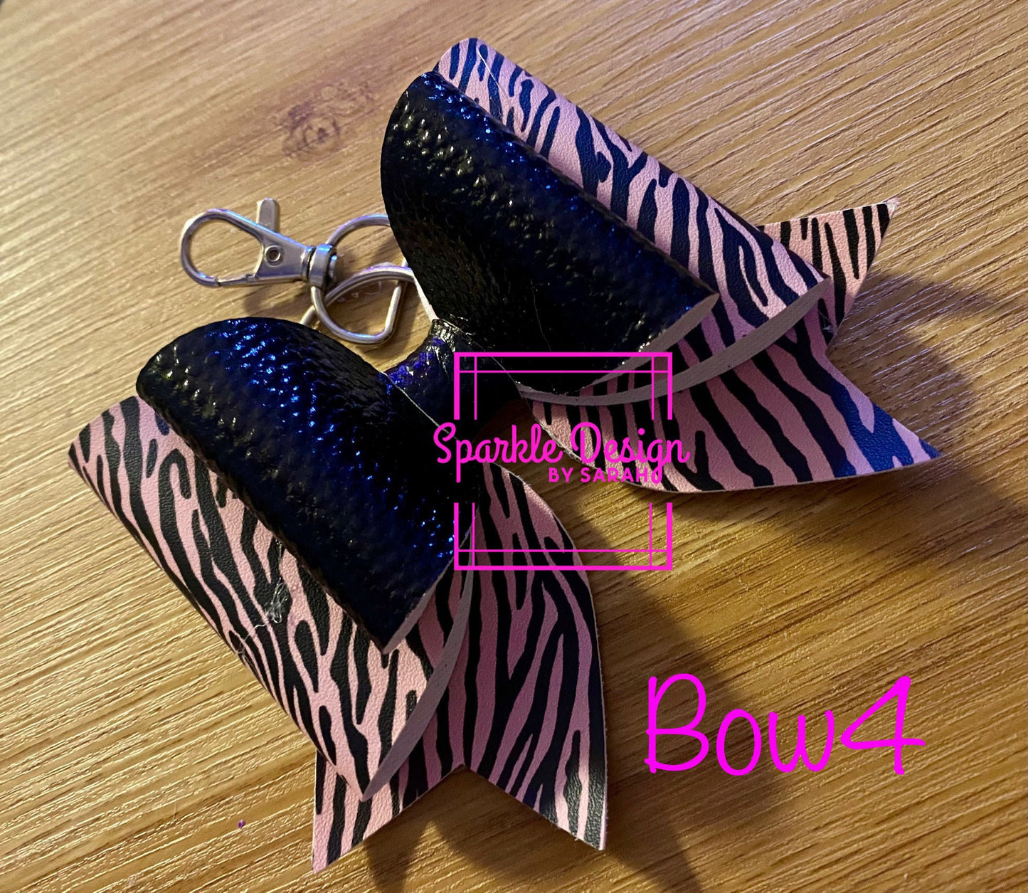 Keychain bow